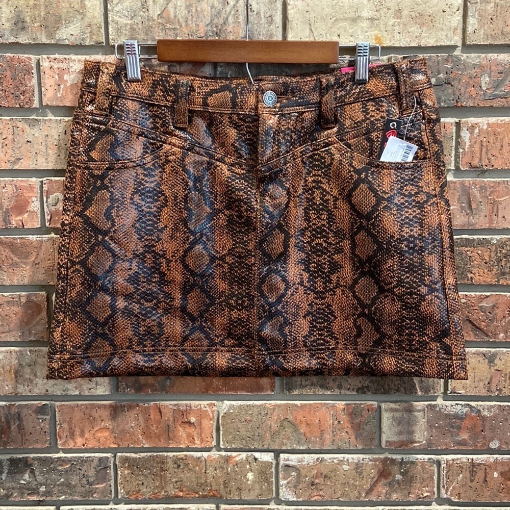 ROCK and Roll Cowgirl Junior's Mid Rise Snake Print Skirt Brown Size 32